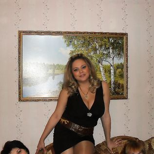 Busty Russian Woman 2300 - big boobs