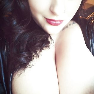 Naturally Curvy Beauties - Set 26 - bbw