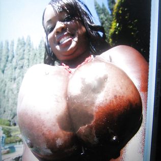 Ebony Big Boobs 40 - big boobs