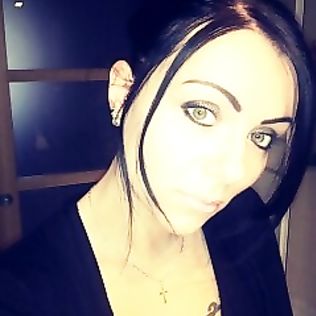 brunette with big tits - brunette