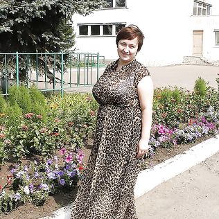 Busty Russian Woman 2329 - big boobs