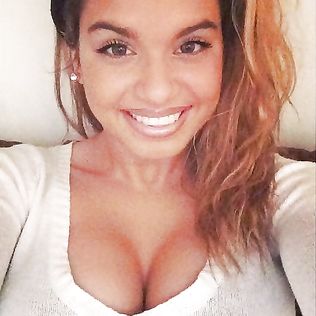 Beurette SPLENDIDE Part 4 - big boobs