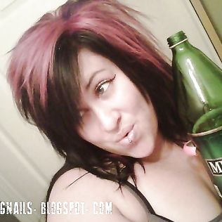 Nail Queen Talynn - femdom