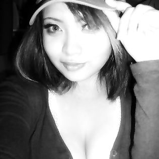 Thick malay with huge knockers - tits