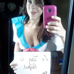 First Cosplay - big boobs