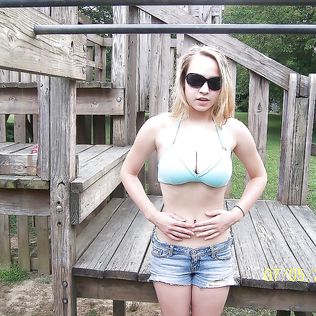 Busty Blonde College Girl In Her Dorm Room - amateur