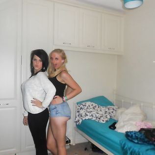 facebook teen - big boobs